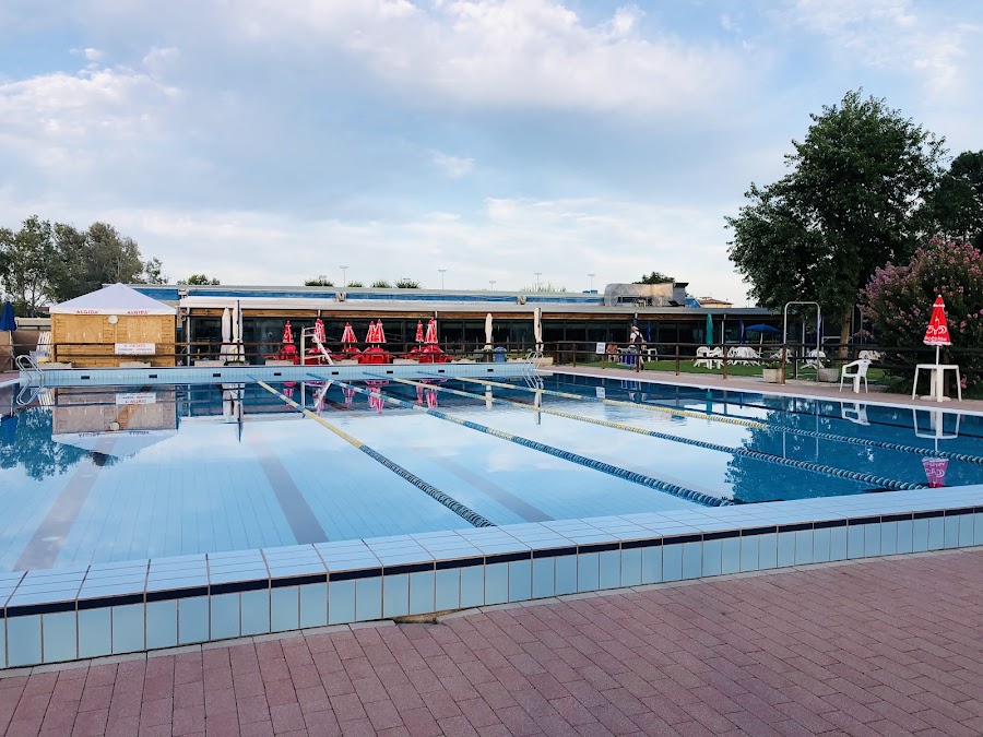 Piscine Leosport
