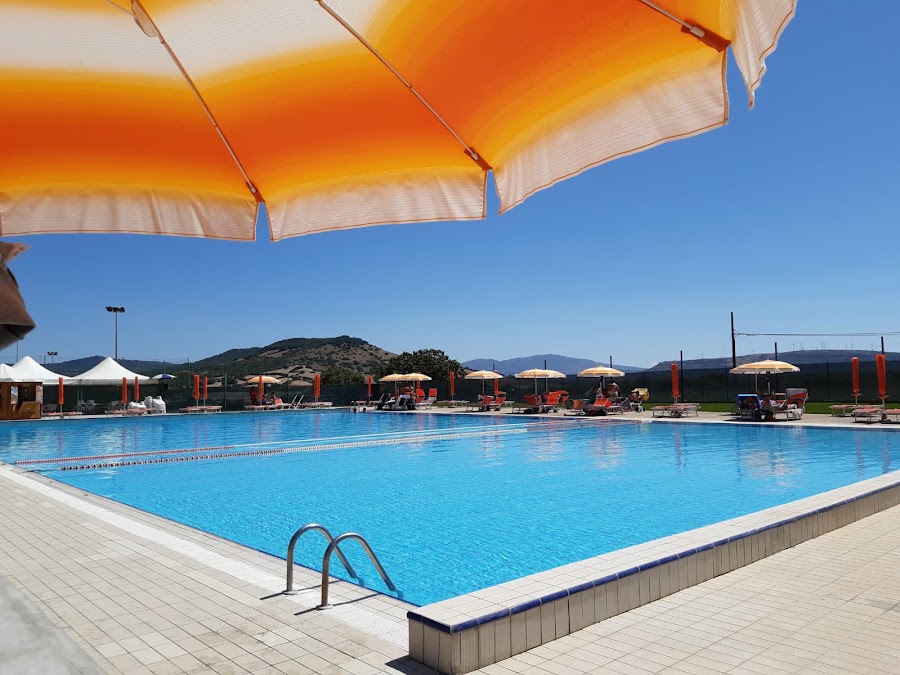 Piscina Comunale Di Isili