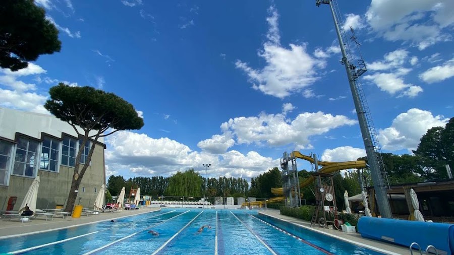 Piscina comunale di Lugo