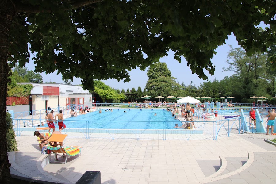 Piscina Scoperta