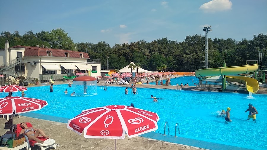 Piscine al Gabbiano