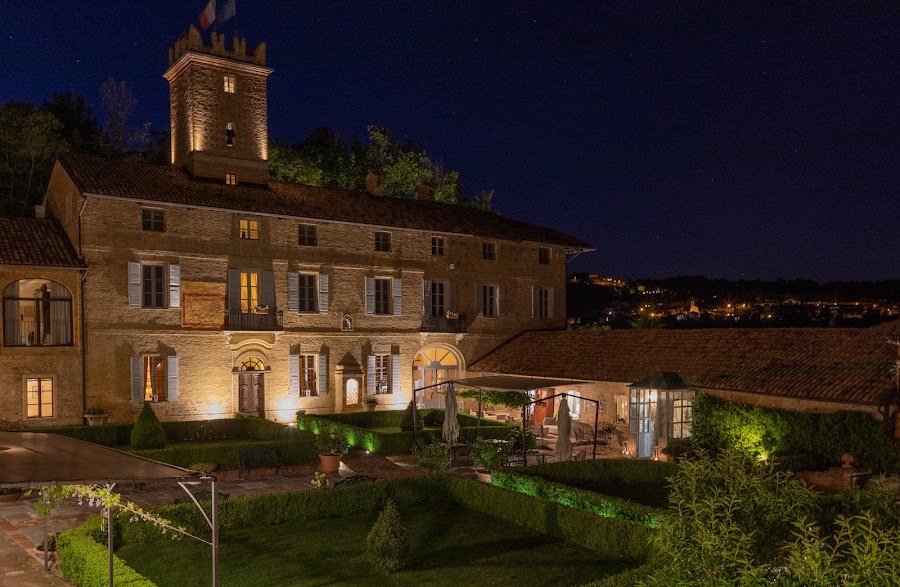 Pool zu Castello di Razzano