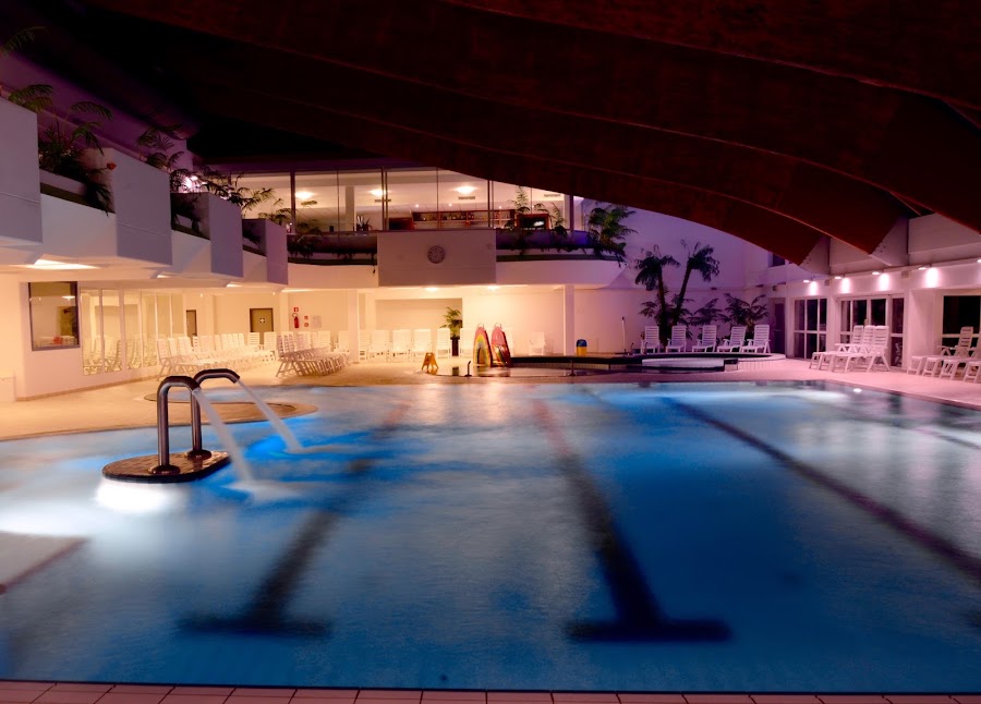 Sole-Schwebe-Pool